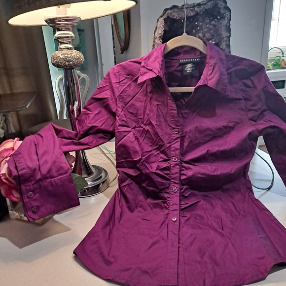 attention Tops - Purple top